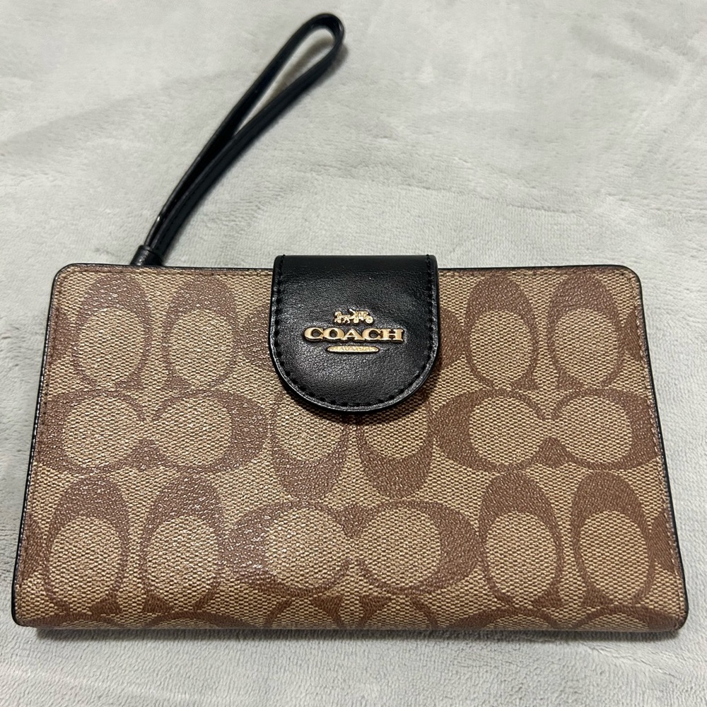 Coach Tan and Black Signature Wristlet